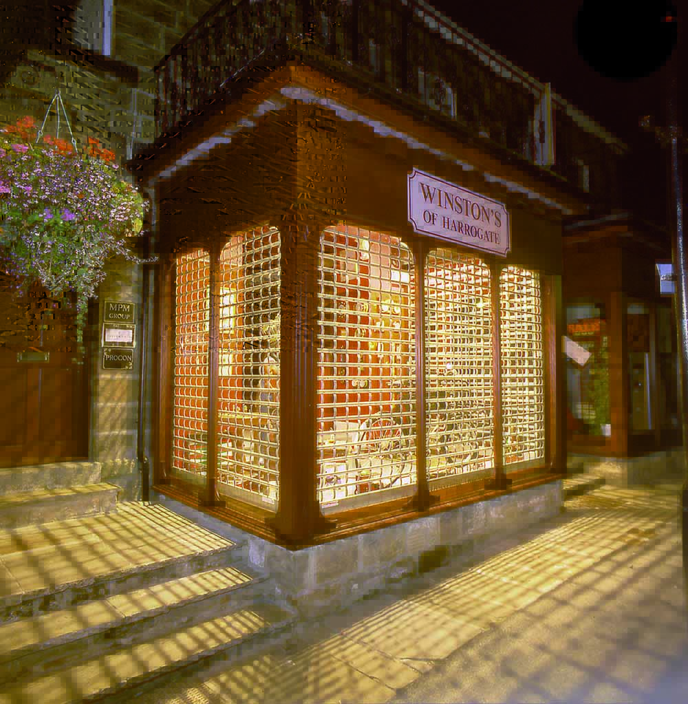 Rolling Grille Shop Shutter - Image 2